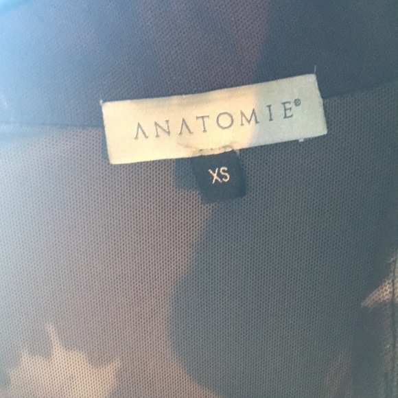 Women's brown floral mesh long sleeve topBUTTON DOWN - Picture 5 of 7